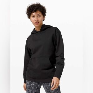 H192. Lululemon All Yours Hoodie *Terry
Size 6 and 8
Black